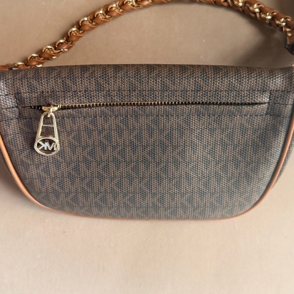Michael Kors Slater Medium Signature Logo Sling Pack - Picture 5 of 8